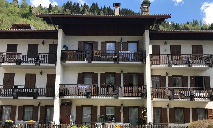 Siror (tn) Apartment | Bright Attic Room with Perfect 10/10 Guest Rating