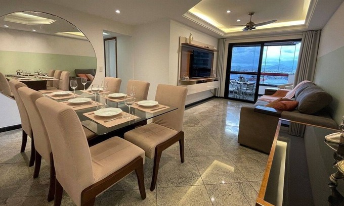 Vila Velha Apartment | Cozy Apartment in Praia da Costa with Breakfast Included