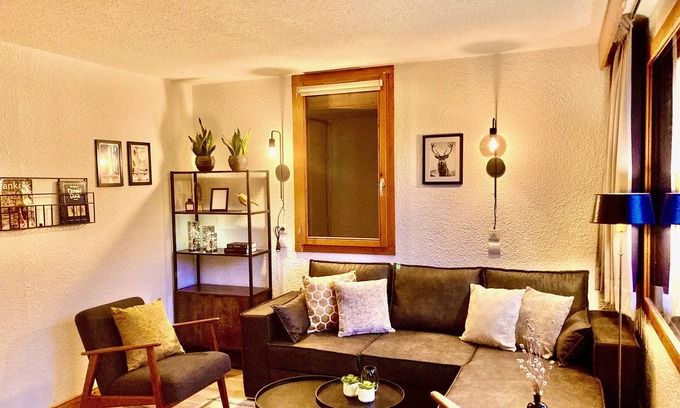 Les Avanchers-Valmorel Apartment | Central Altispace Apartment with Pool and Spa Access