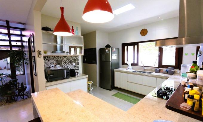 Atalaia House | Spacious and cozy house, close to the beach