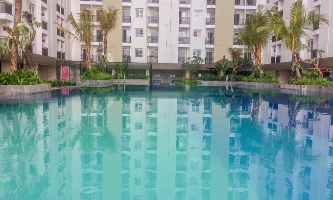 Depok Apartment | Cozy 2BR Cinere Resort Apartment with Pool & Kitchen Access