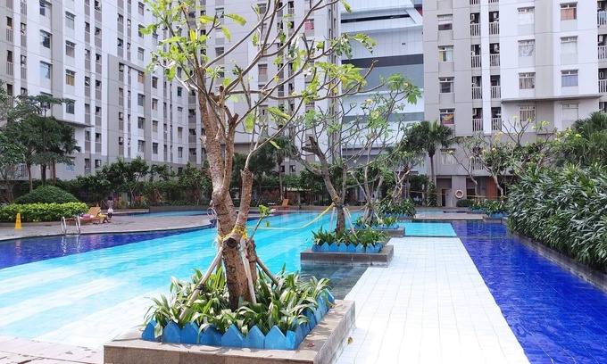 Pluit Apartment | Comfortable 2BR Green Bay Pluit Apartment with Pool Access