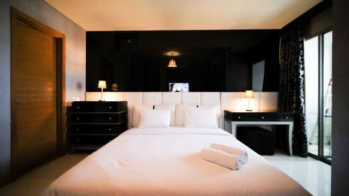 Surabaya Apartment | Cozy 2BR Apartment at Aryaduta Residence Surabaya