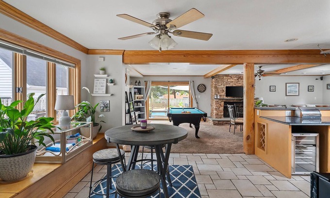 Richmond House | Versatile RVA Oasis: Pet-Friendly Retreat with Unique Amenities