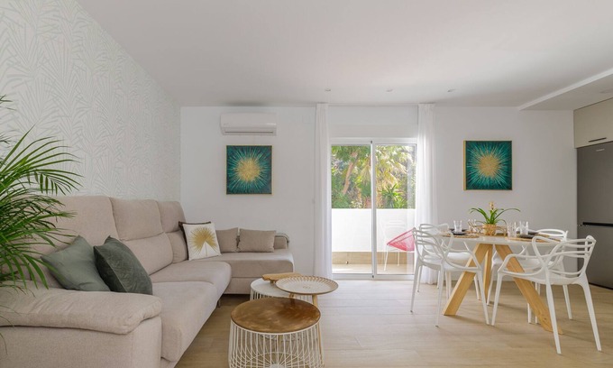 La Victoria Apartment | Peaceful Apartment with Free Parking & Family-Friendly Amenities