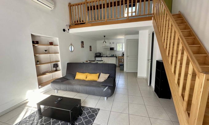 Pont-Saint-Esprit Apartment | Stylish Apartment with Large Mezzanine & Pool Access