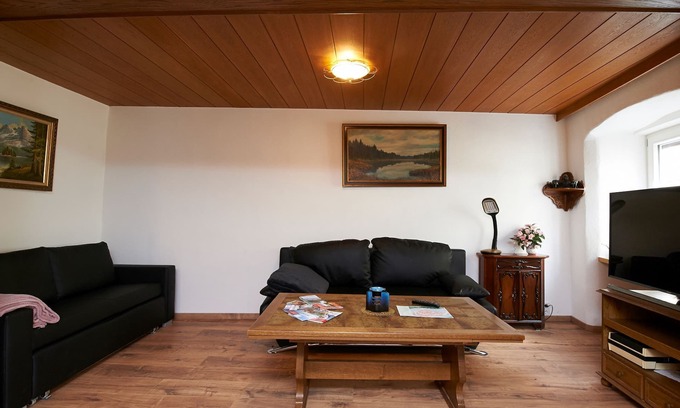 Wasserburg am Inn Apartment | Charming Old Town Apartment with Kitchen & Family Amenities