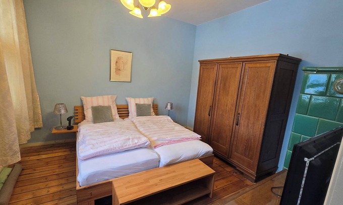 Wansdorf Apartment | Spacious apartment for up to 4 people in Wansdorf in a listed building