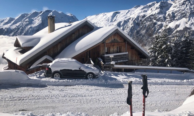 Villard-Reculas Apartment | Spacious apartment with beautiful view near slopes now €1500,- per week