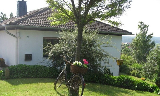 Bad Wildungen Apartment | Spacious apartment with a beautiful view of the city and castle