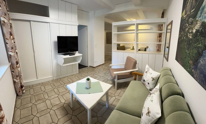 Anzenbach Apartment | Spacious Apartment 7: Family-Friendly with Extra Bedroom