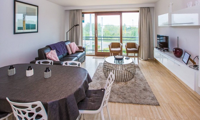 Middelkerke Apartment | Spacious apartment for family