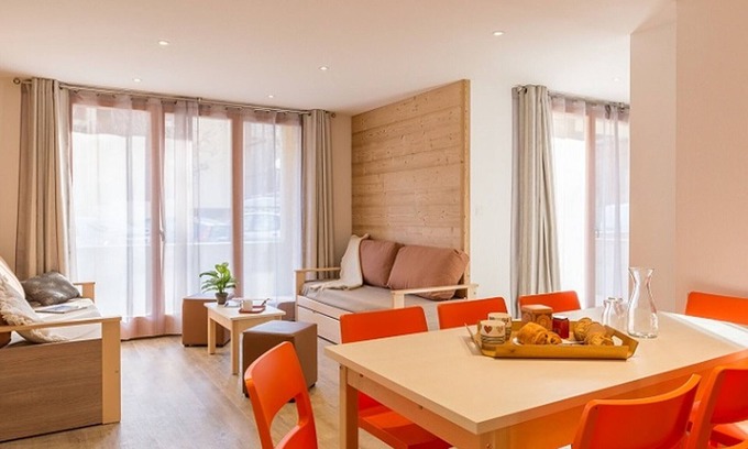 Briancon Apartment | Spacious Apartment Briançon: Family-Friendly Retreat