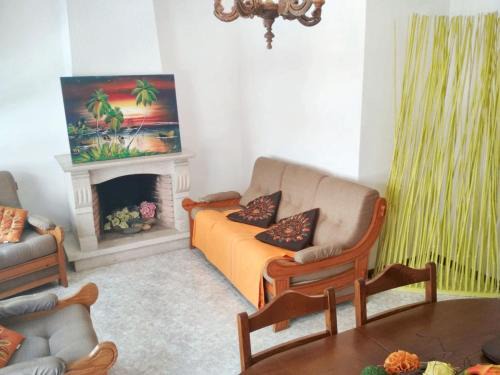 Espinho Apartment | Cozy Apartment in Espinho with Fireplace & Pet Friendly
