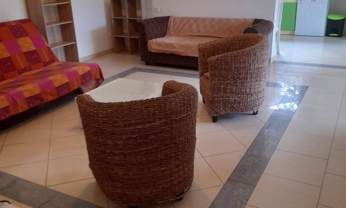 Sainte-Rose Apartment | Quiet Residential Apartment with Pool & Breakfast Included