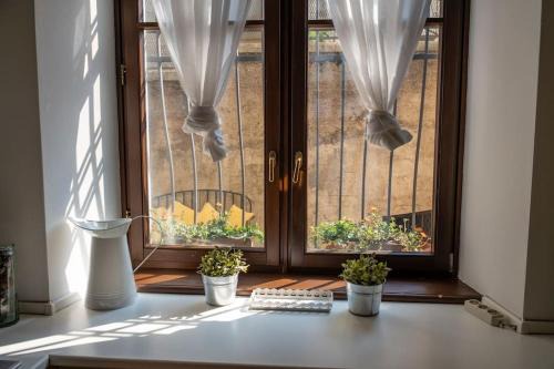 Trento Apartment | Prime Location Apartment - Child-Friendly & Guest Rated 9.5
