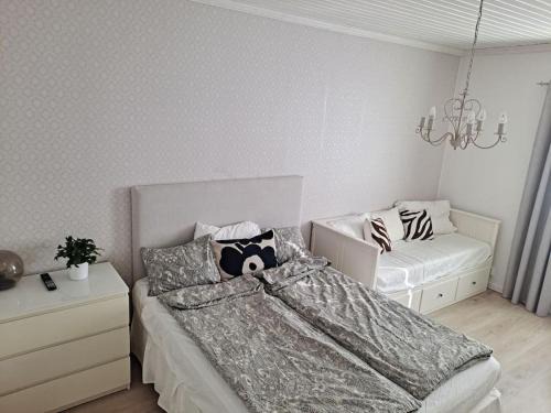 Vaasa Apartment | Cozy Apartment in the Heart of the City with Fireplace