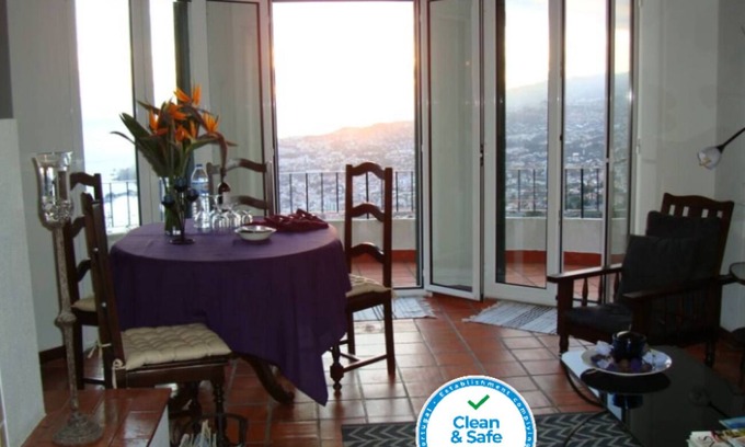 Sao Goncalo Villa | Sea and Mountain View Apartment with Spa & Hot Tub