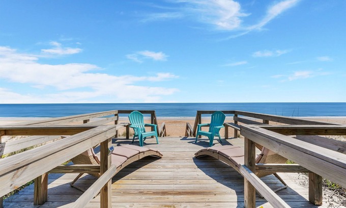 Ponte Vedra Beach House | Oceanfront Paradise: Guest Rated 10/10 with Pool & Views