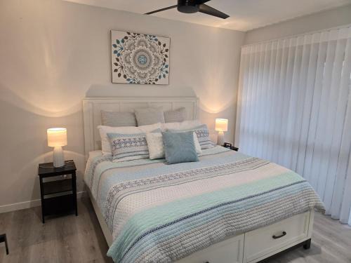 Lammermoor House | Beachfront Bliss: ARay at Cooee Bay - Apt B in Yeppoon