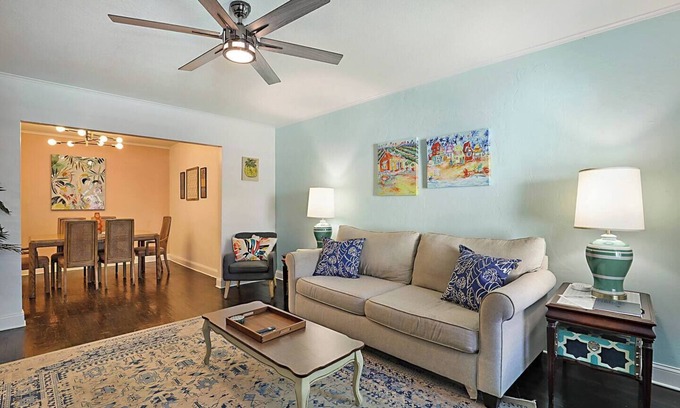 Lake Worth House | Beautiful Beach Bungalow Steps from Ocean & Downtown
