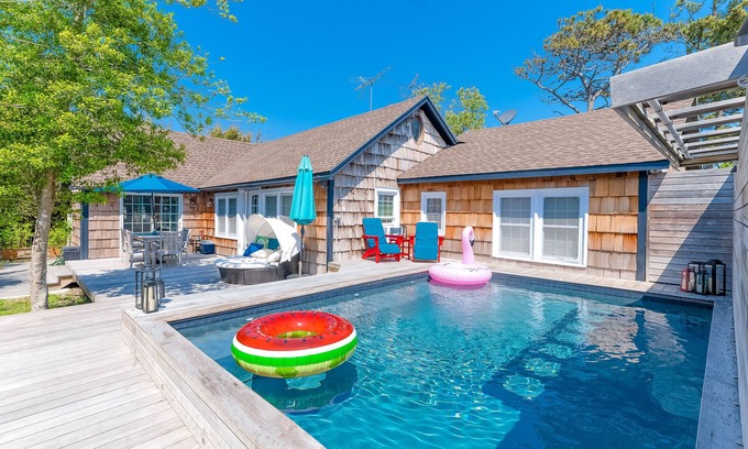 Ocean Bay Park House | Beach Cottage with Private Pool & Hot Tub, Rated 9/10