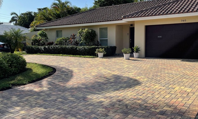 Boca Raton House | Inviting Oceanfront Home with Heated Saltwater Pool