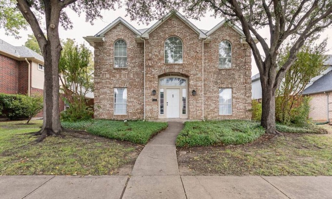 North Central Carrollton House | Spacious Carrolton Home Perfect for Large Group Getaways