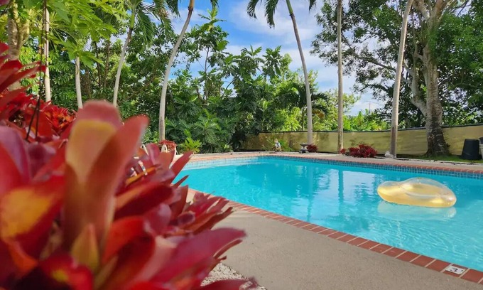 Maizales House | Welcoming Casa for 7 with Pool & Pet Friendly Amenities