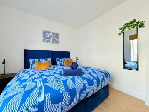 Brighton City Centre Apartment | Spacious Central Apartment, Great for Families, Groups, Business - Close to Station
