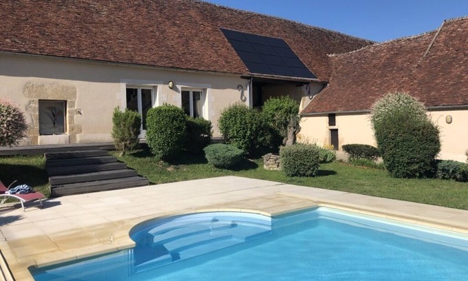 Corvol d'Embernard Cottage | Idyllic Countryside Cottage with Private Pool - Guest Rated 9.8