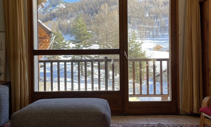 Arvieux Apartment | Cozy Apartment at the Foot of the Slopes – 10/10 Rated!