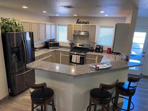 Las Cruces House | Relaxing Home 4: Pet-Friendly with a Perfect Review Score
