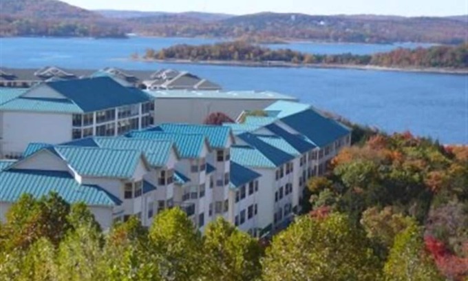 Hollister Condo | Family-Friendly Retreat with On-Site Marina & Ocean Views