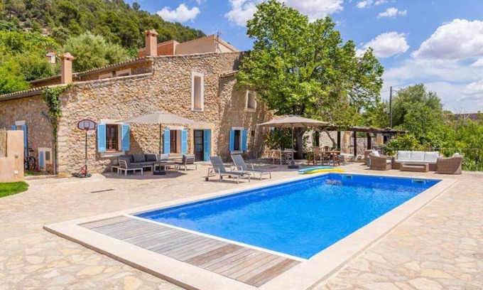 Alaro House | Inviting Country Home in Alaro with Pool and Hot Tub