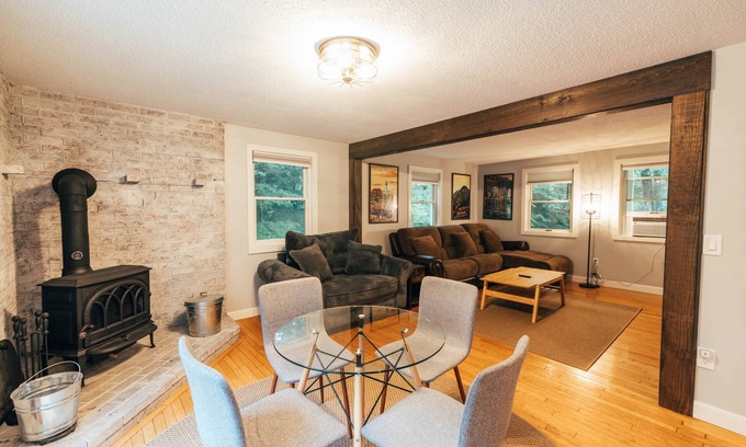 Freeport House | Inviting Country Home in Freeport, Steps from LL Bean!