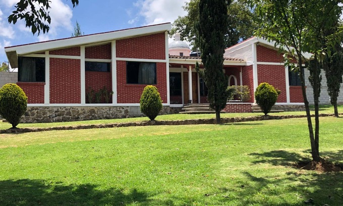 Zacatlan Cottage | Charming Country House Retreat in Zacatlan Near Town