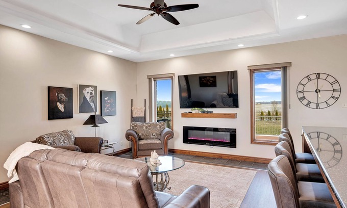 Kingsville House | Beautiful Country Retreat Near Downtown Kingsville