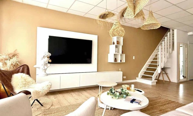 Bastogne House | Spacious duplex in the center of Bastogne "Onikos rooms
