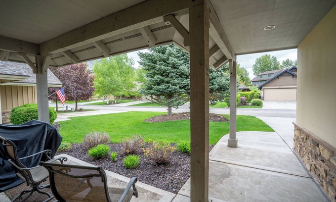 Eden House | Spacious Eden Getaway with Hot Tub