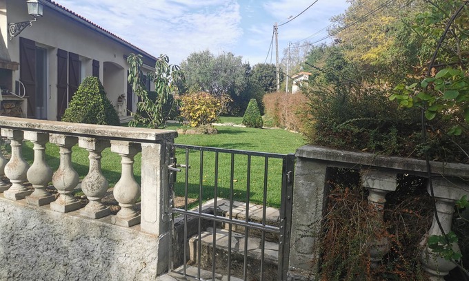 Castanet-Tolosan House | Family-Friendly Retreat in Historic Occitanie - 9.4/10!
