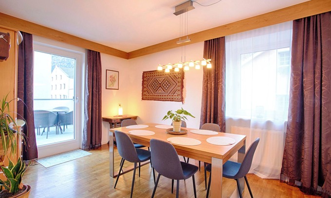 Laas Apartment | Spacious family apartment in the heart of Lasa