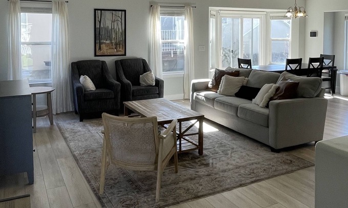Provo House | Ideal Family Retreat Near BYU, UVU & Sundance with Pool