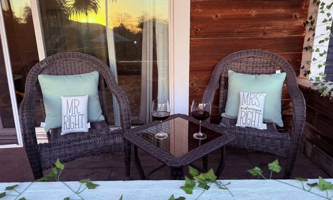 Lakeside House | Spacious Family Getaway – Pet & Kid Friendly!