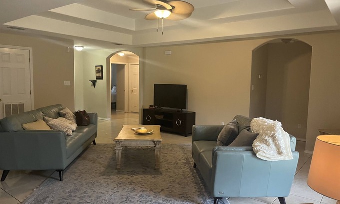 Pharr House | Family-Friendly Home with Kitchen & Pet Amenities