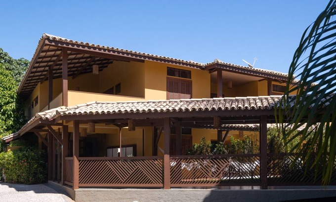 Praia do Forte Apartment | Family-Friendly 2-Bedroom Flat with Oceanfront Pool