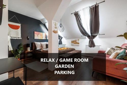 Smichov Apartment | Convenient Flat with Parking & Pet Friendly, Near Wenceslav