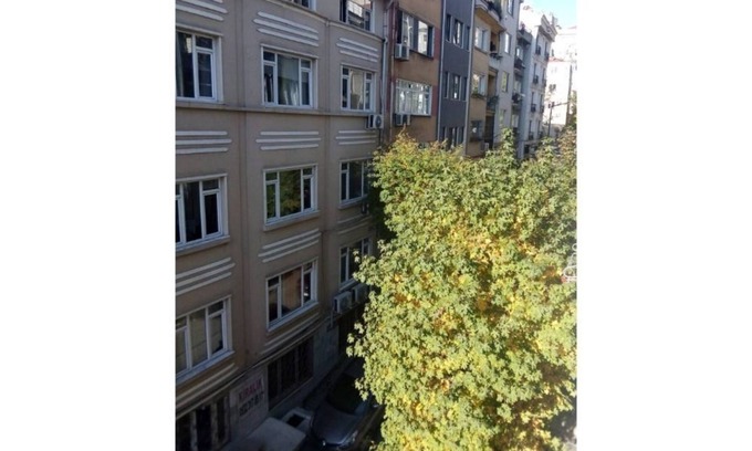 Kabatas House | Spacious Flat w/ 4 BR! 4 mins to Taksim Square