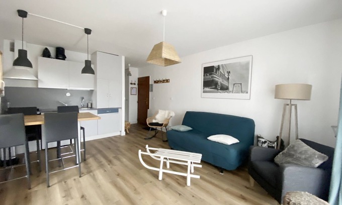 Font-Romeu-Odeillo-Via Apartment | Exceptional T2 with Terrace Near Cableways & Pool Access