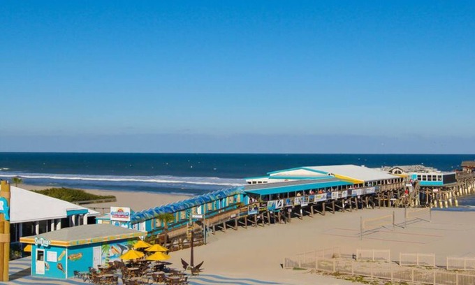 Avon By The Sea Condo | Ground Floor Condo Steps from Beach & Heated Pool, Pet Friendly
